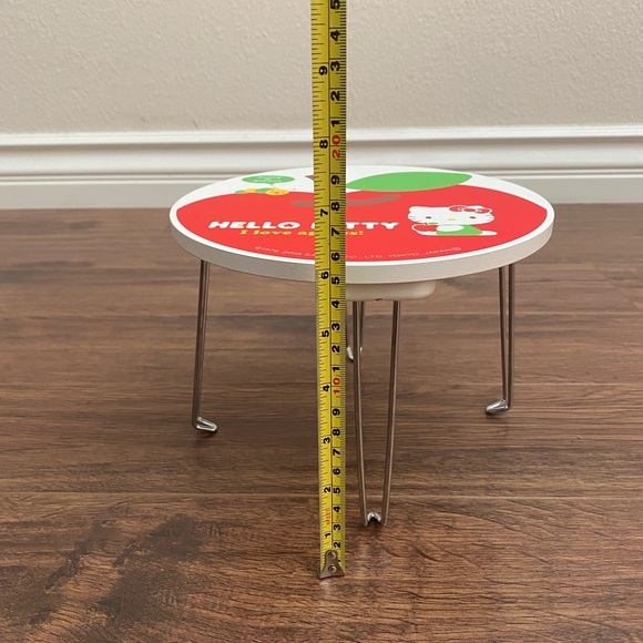 Vintage Hello Kitty Foldable/Fold Up Table (NIB) - Picture 4 of 7